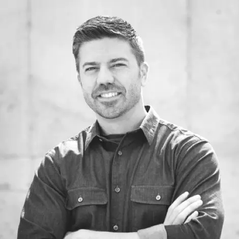 Photo of Aaron Mentele