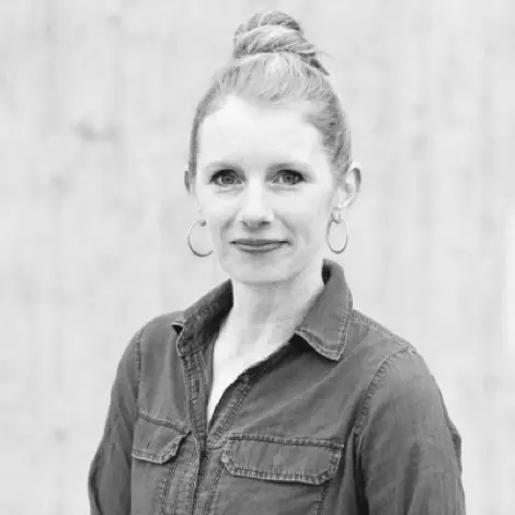 Photo of Angela Hartwig